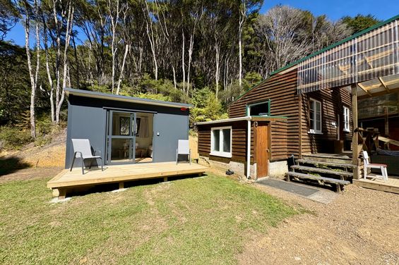 Lodestar Cabin